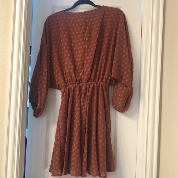 Dress - Picture 2 of 3